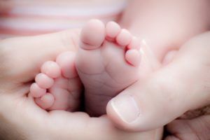 Two different breastfeeding experiences - don't let the struggle steal your joy