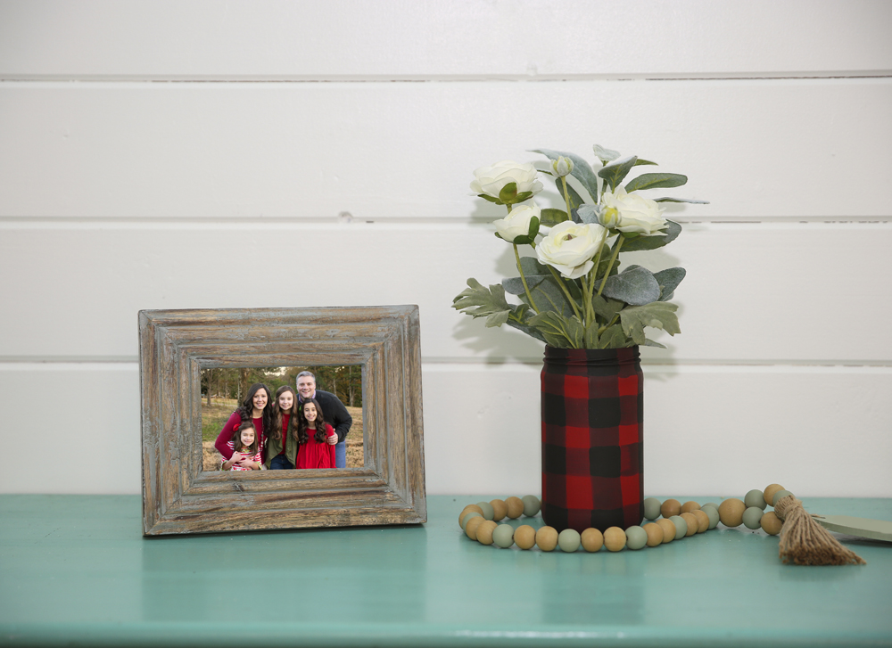 Christmas crafts - buffalo plaid Mason jar