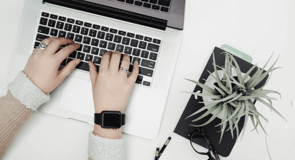 From stay-at-home mom to working mom :: 5 tips for your job search