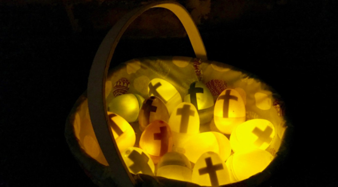 Light-Up Easter Eggs